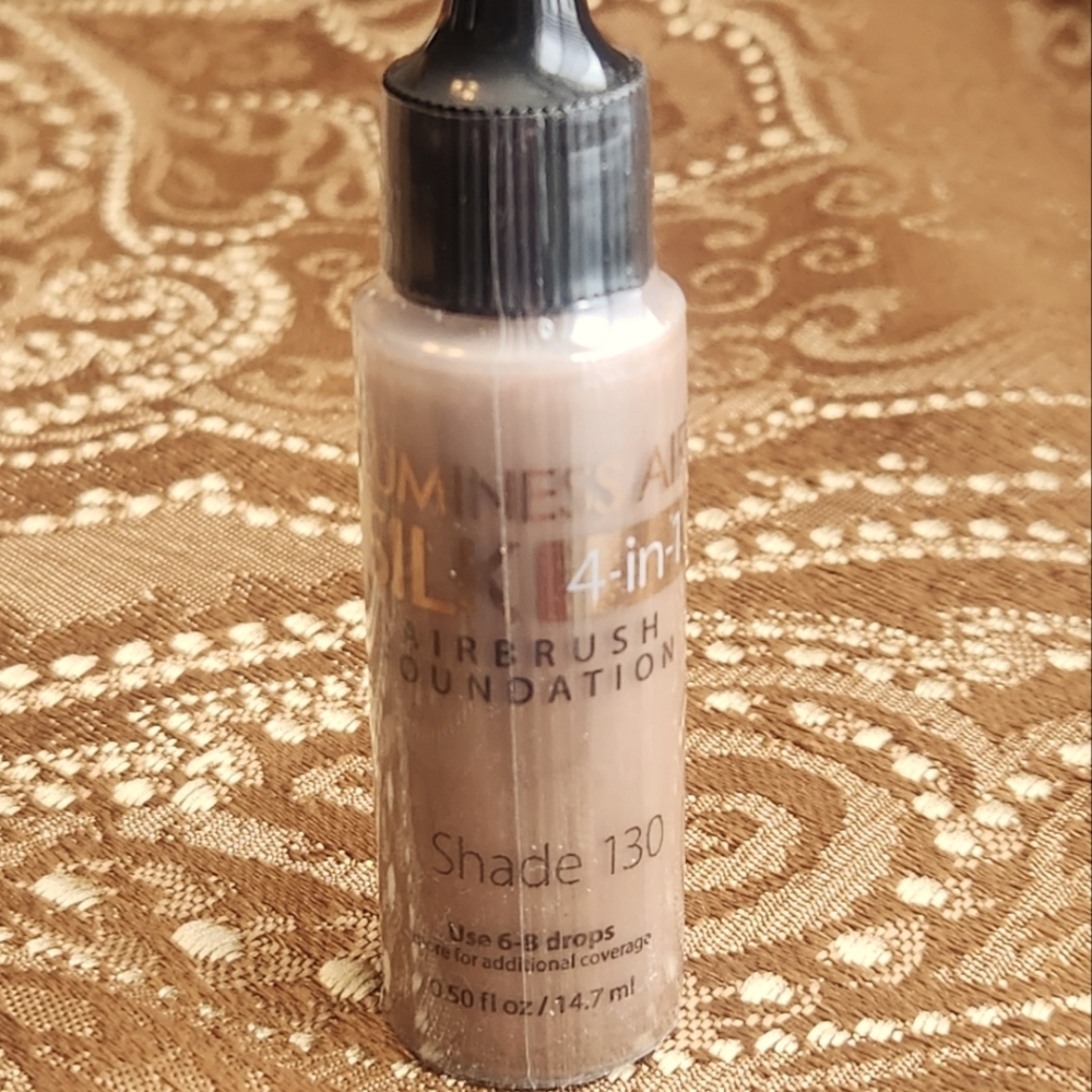LUMINESS AIR SILK 4-in-1 Airbrush Foundation.  SHADE 130 0.50 fl oz